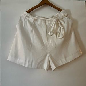 Antonio Melani White Linen Shorts With Matching Sash